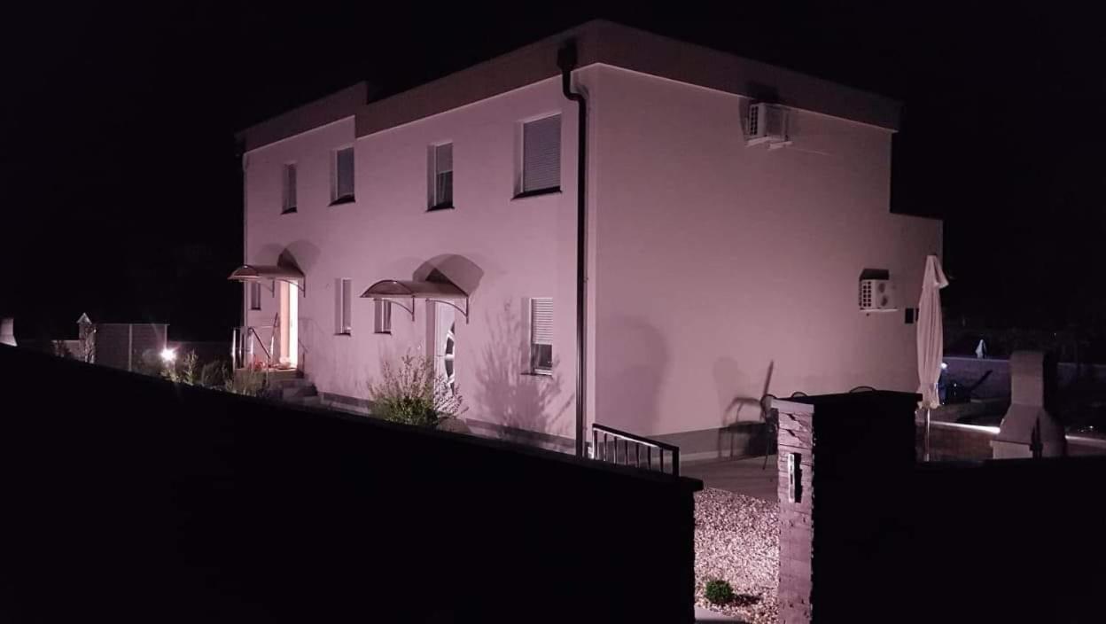 Holiday House "Sabine Green" Skrbčići 외부 사진