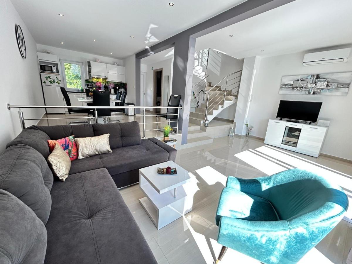Holiday House "Sabine Green" Skrbčići 외부 사진